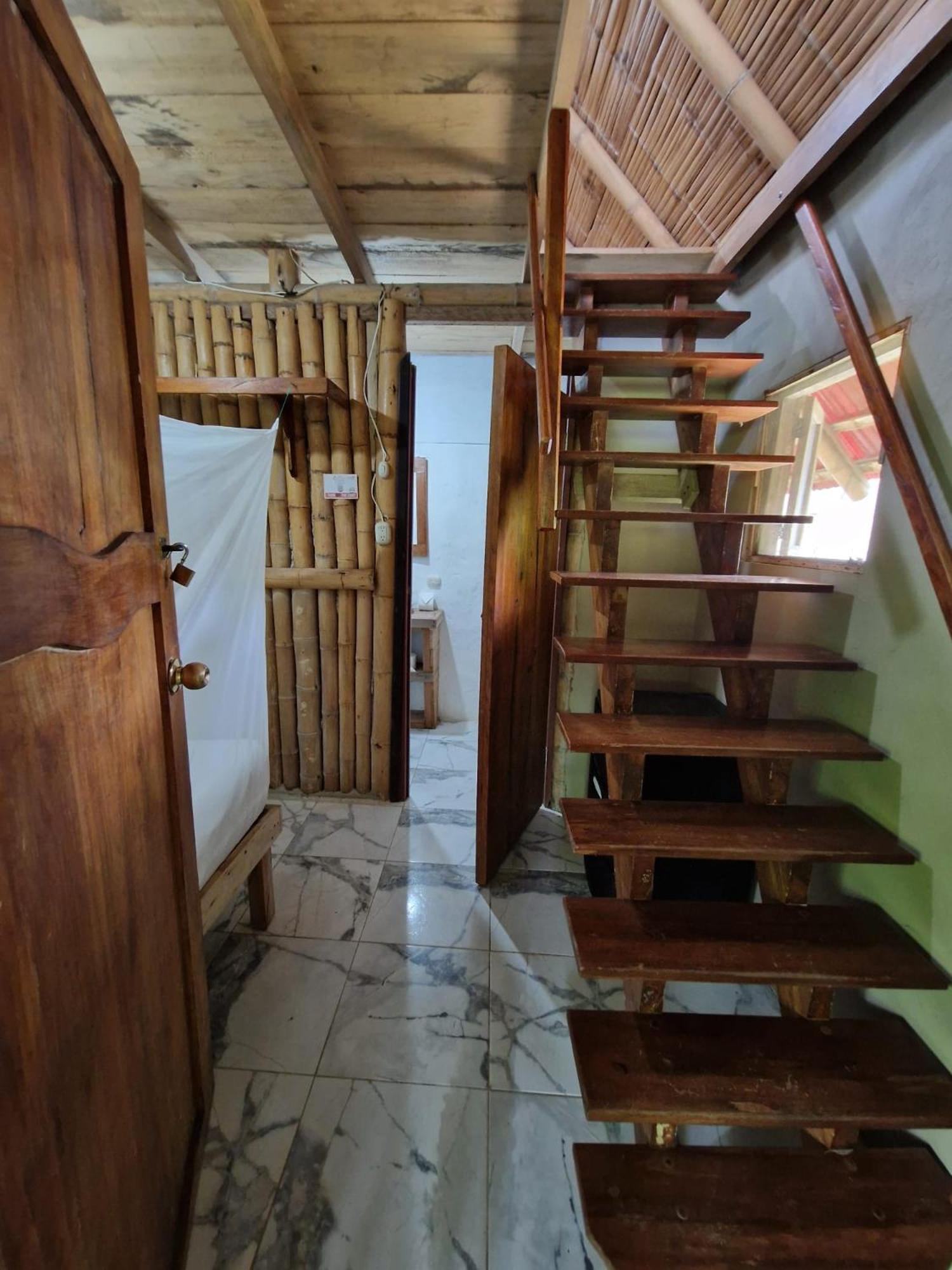 Kamala Surf & Backpacker Hostel Montañita Eksteriør bilde