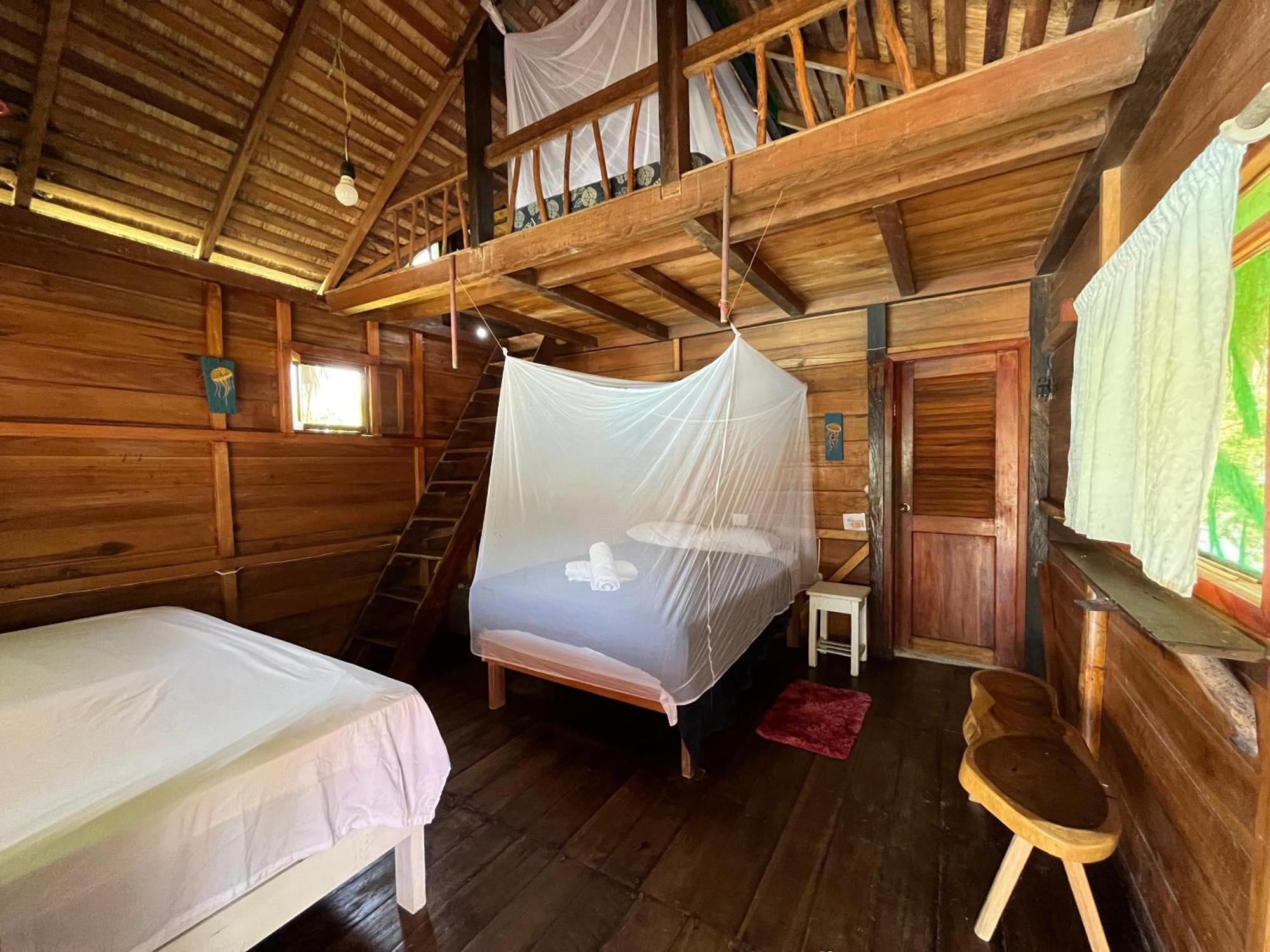 Kamala Surf & Backpacker Hostel Montañita Eksteriør bilde