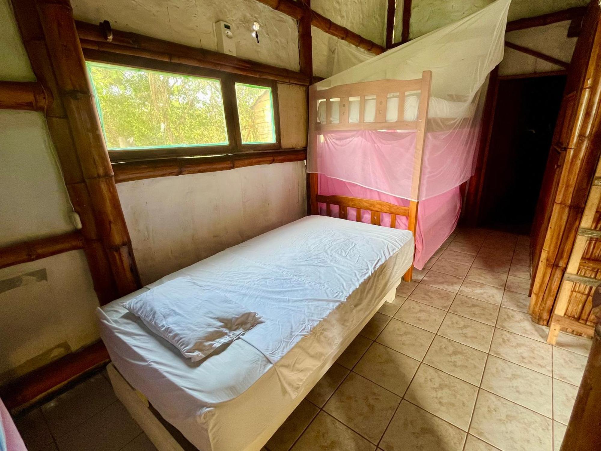 Kamala Surf & Backpacker Hostel Montañita Eksteriør bilde