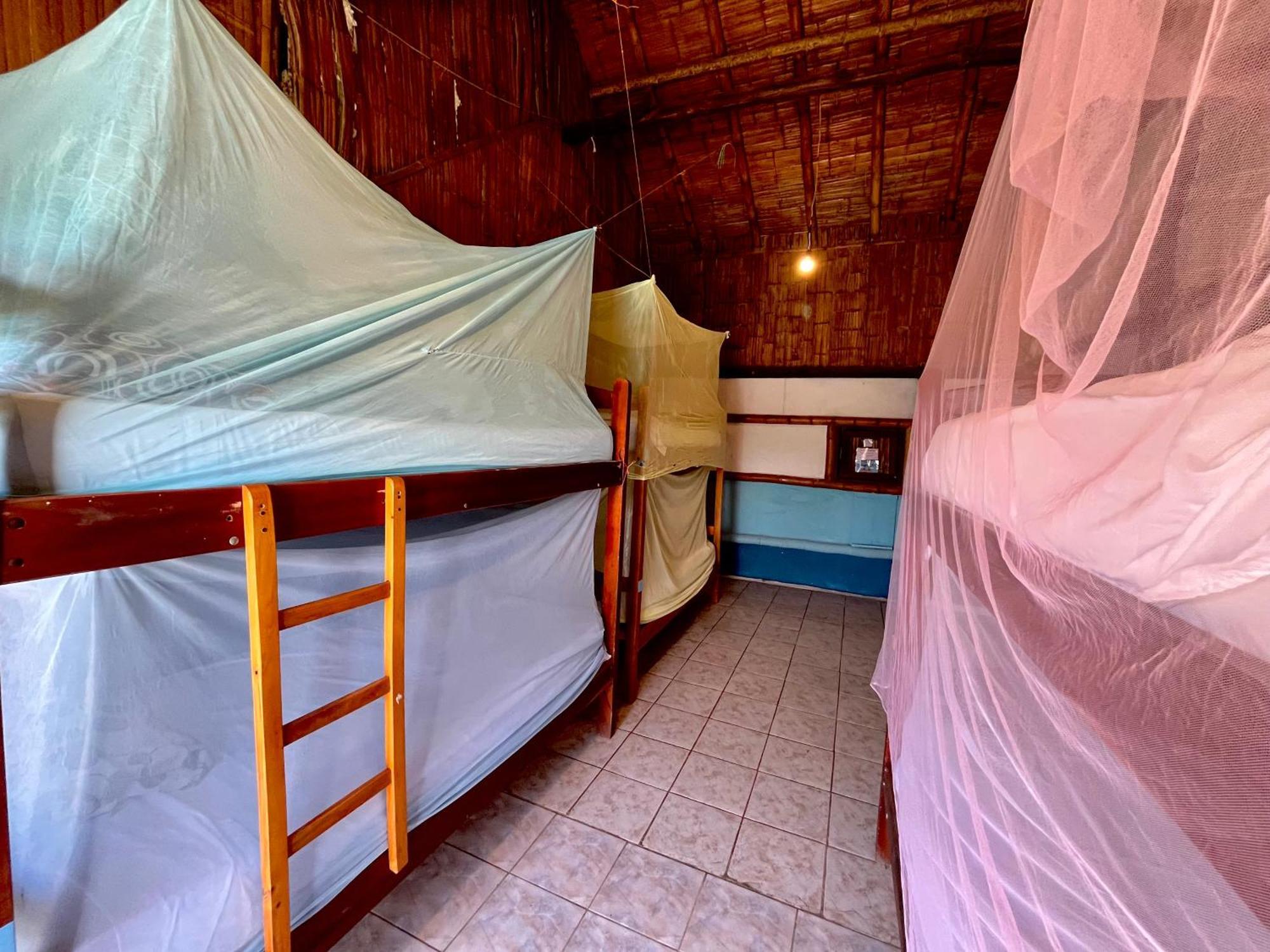 Kamala Surf & Backpacker Hostel Montañita Eksteriør bilde